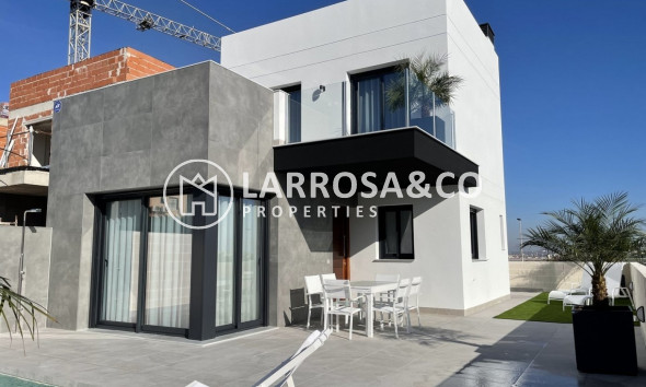 Detached House/Villa - New build - Torrevieja - ONR-89223