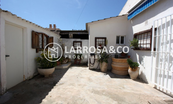 Resale - Detached House/Villa - Guardamar del Segura - Pinomar