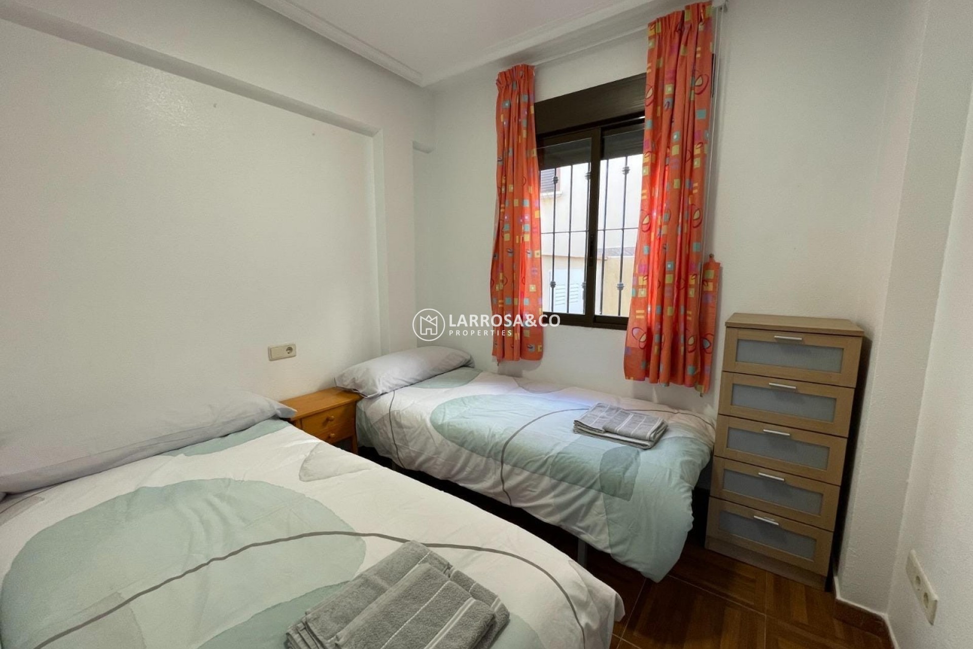 A Vendre - Adosado - Torrevieja - Parque Acuático - Sector 25