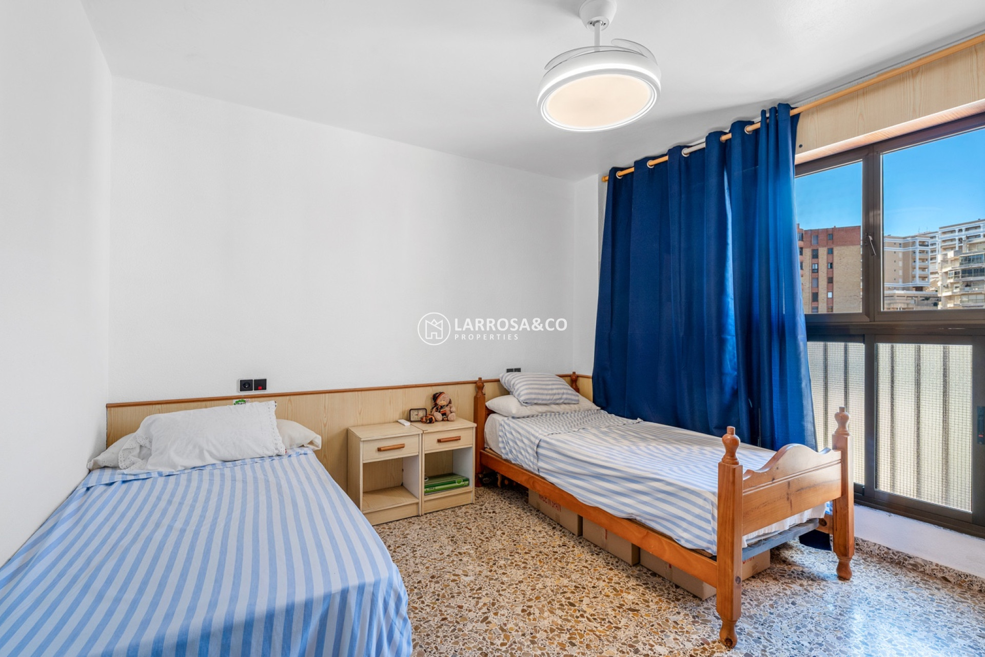 A Vendre - Apartment - Arenales del sol - Segunda linea playa