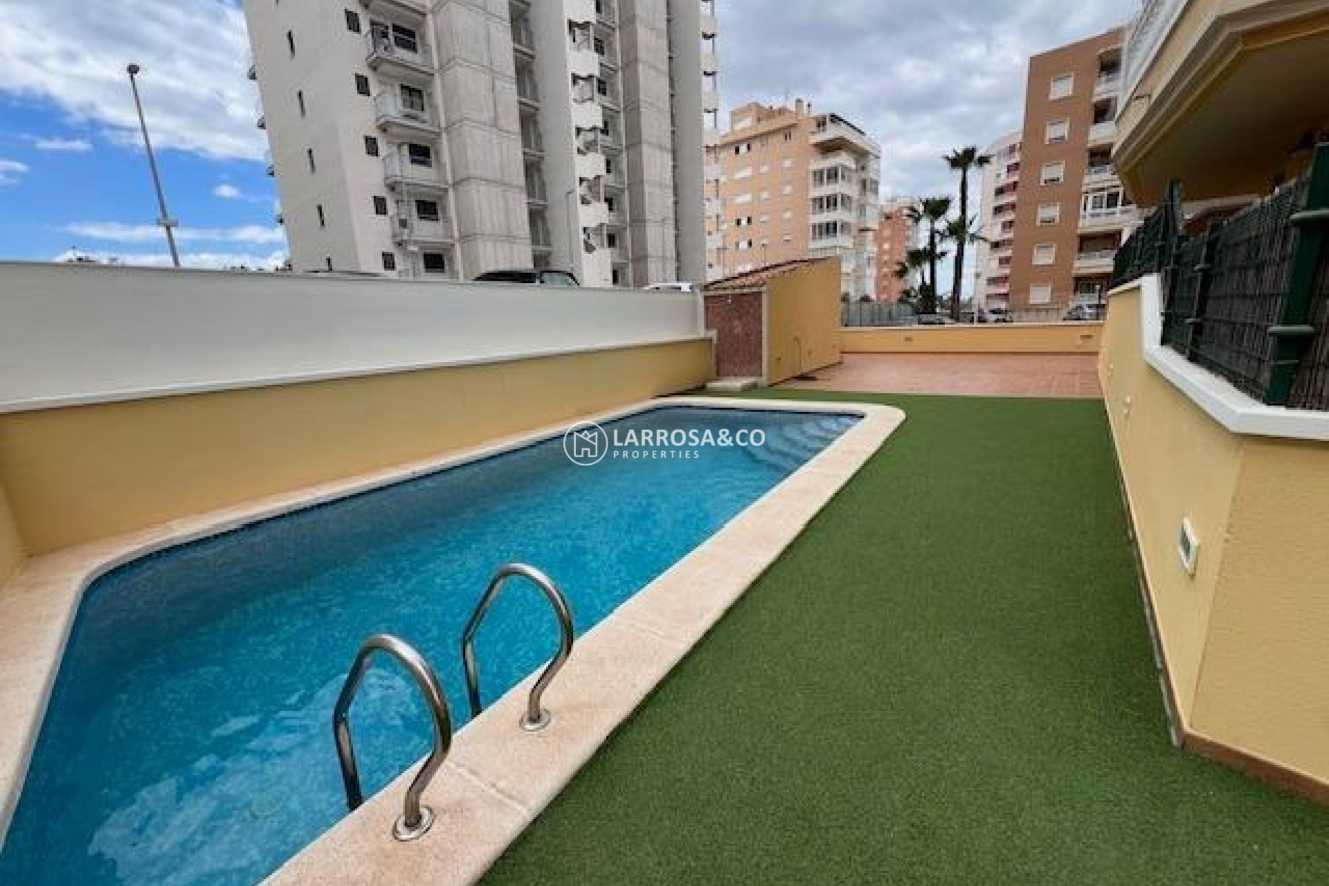A Vendre - Apartment - Guardamar del Segura - puerto deportivo