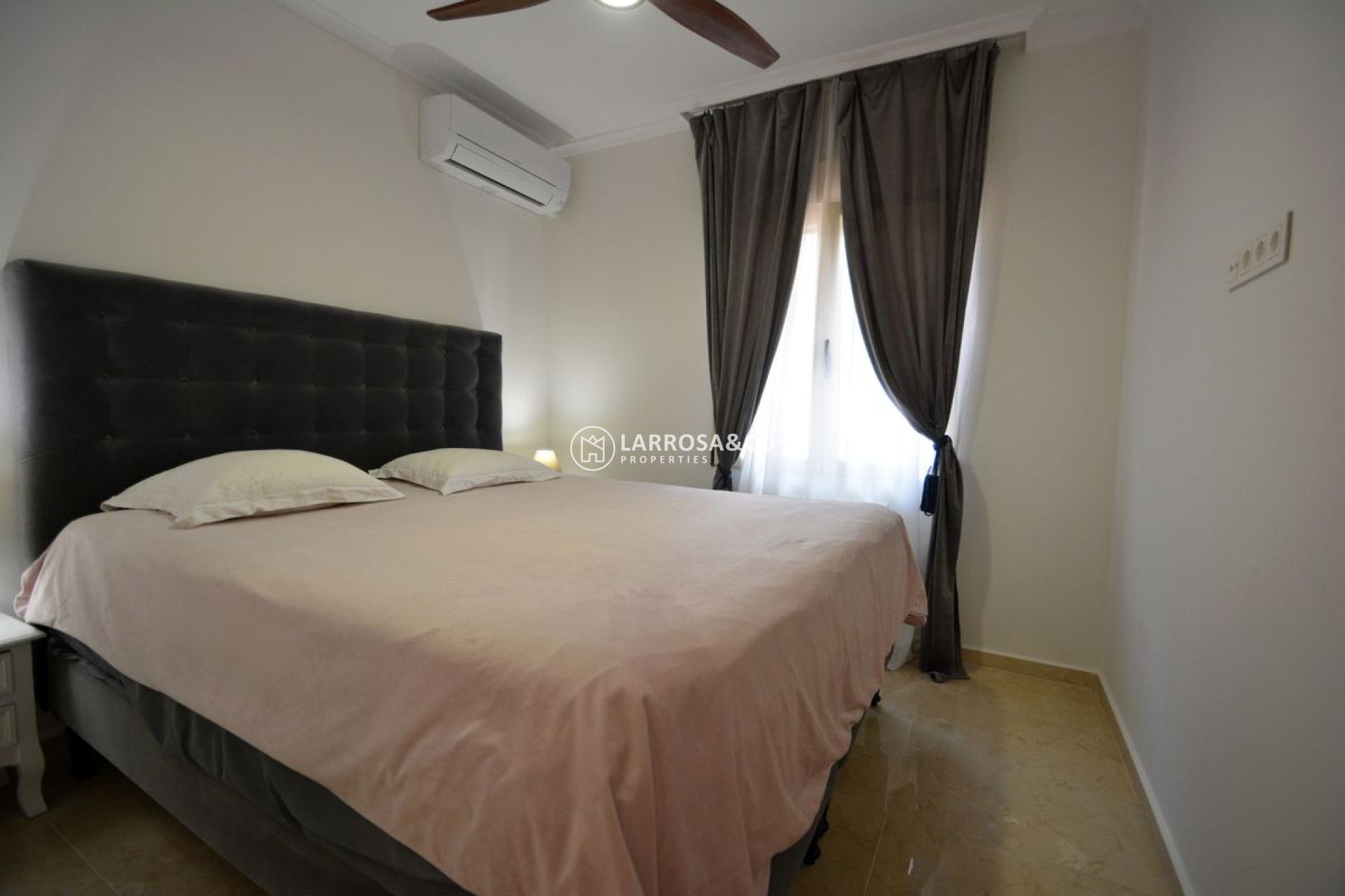 A Vendre - Apartment - Guardamar del Segura