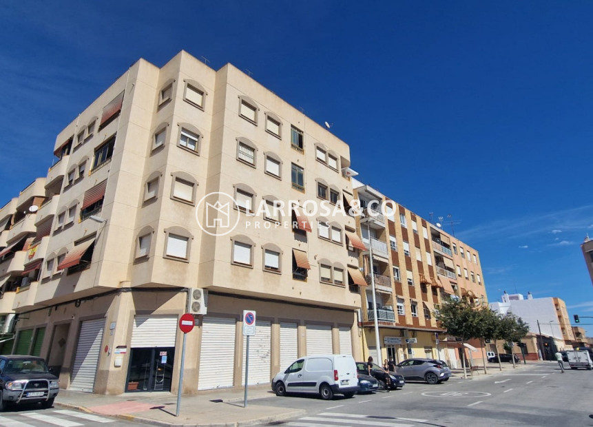 A Vendre - Apartment - Torrellano - Centro