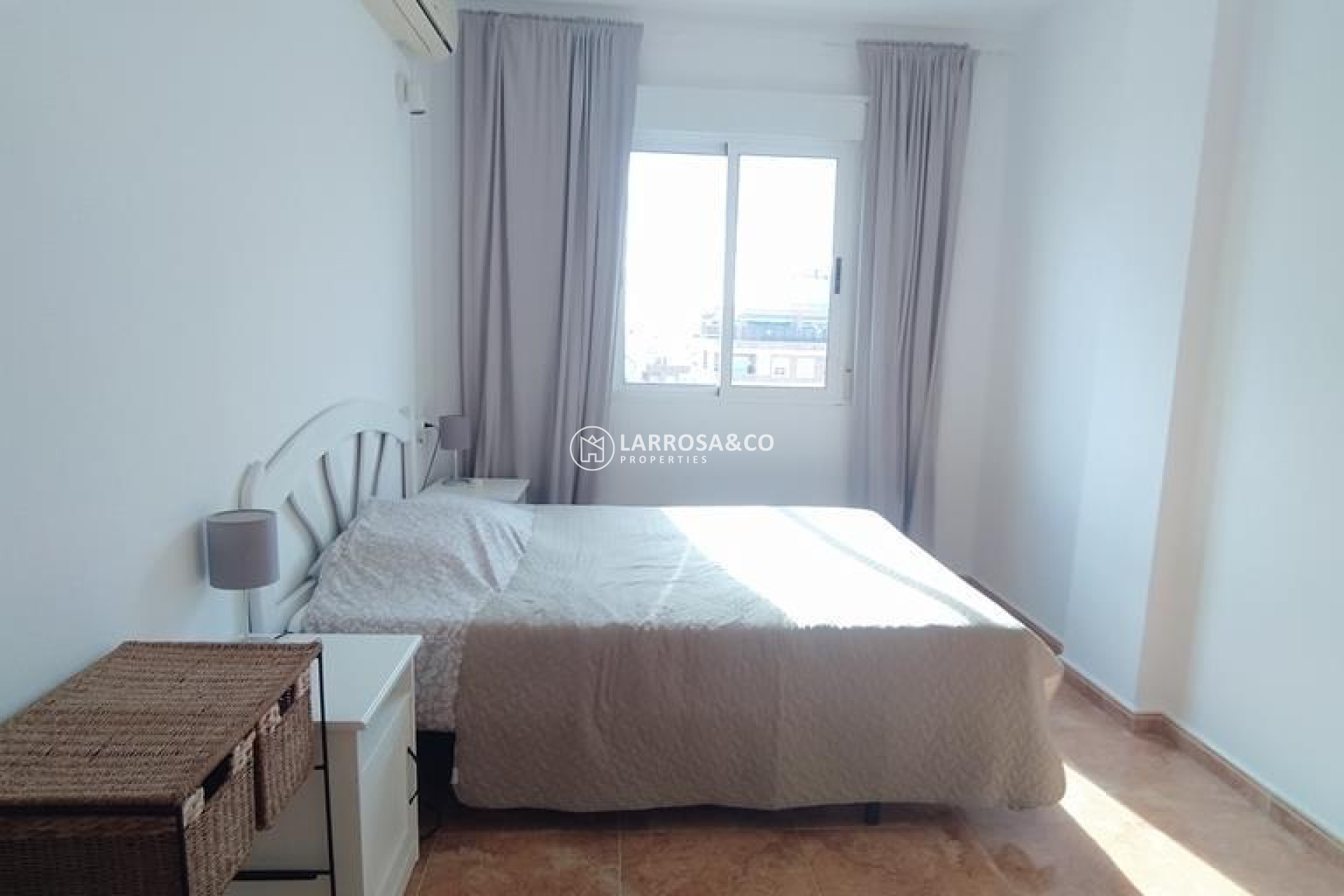 A Vendre - Apartment - Torrevieja - CASCO URBANO