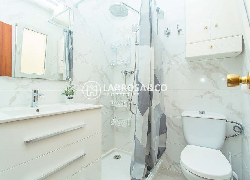 A Vendre - Apartment - Torrevieja - Centro-Muelle Pesquero