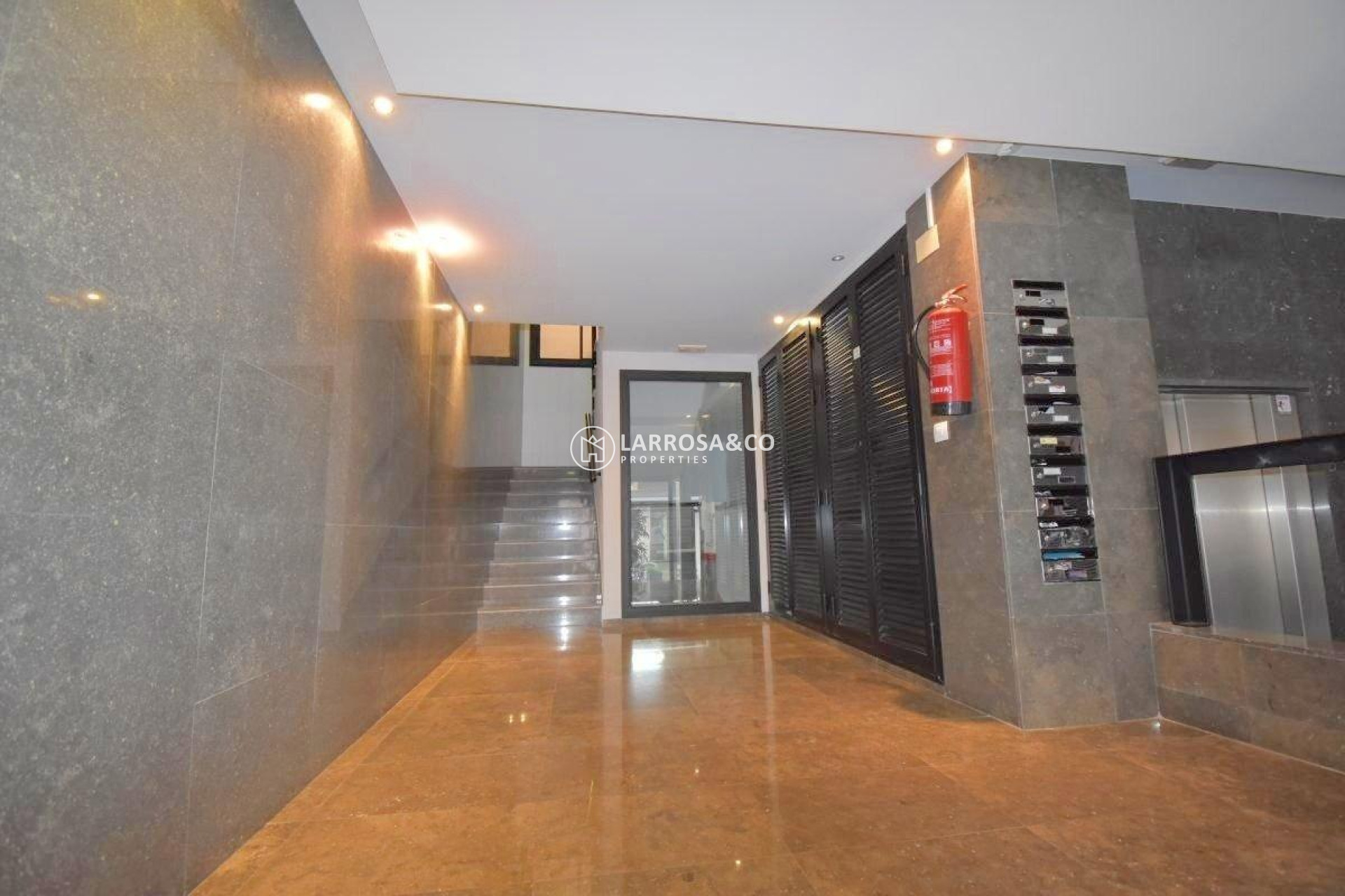 A Vendre - Apartment - Torrevieja - Centro - Muelle Pesquero