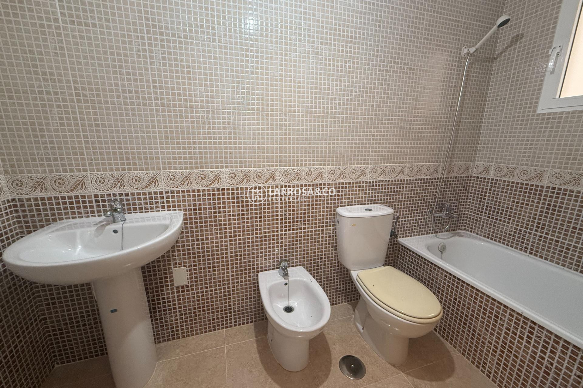 A Vendre - Apartment - Torrevieja - Centro