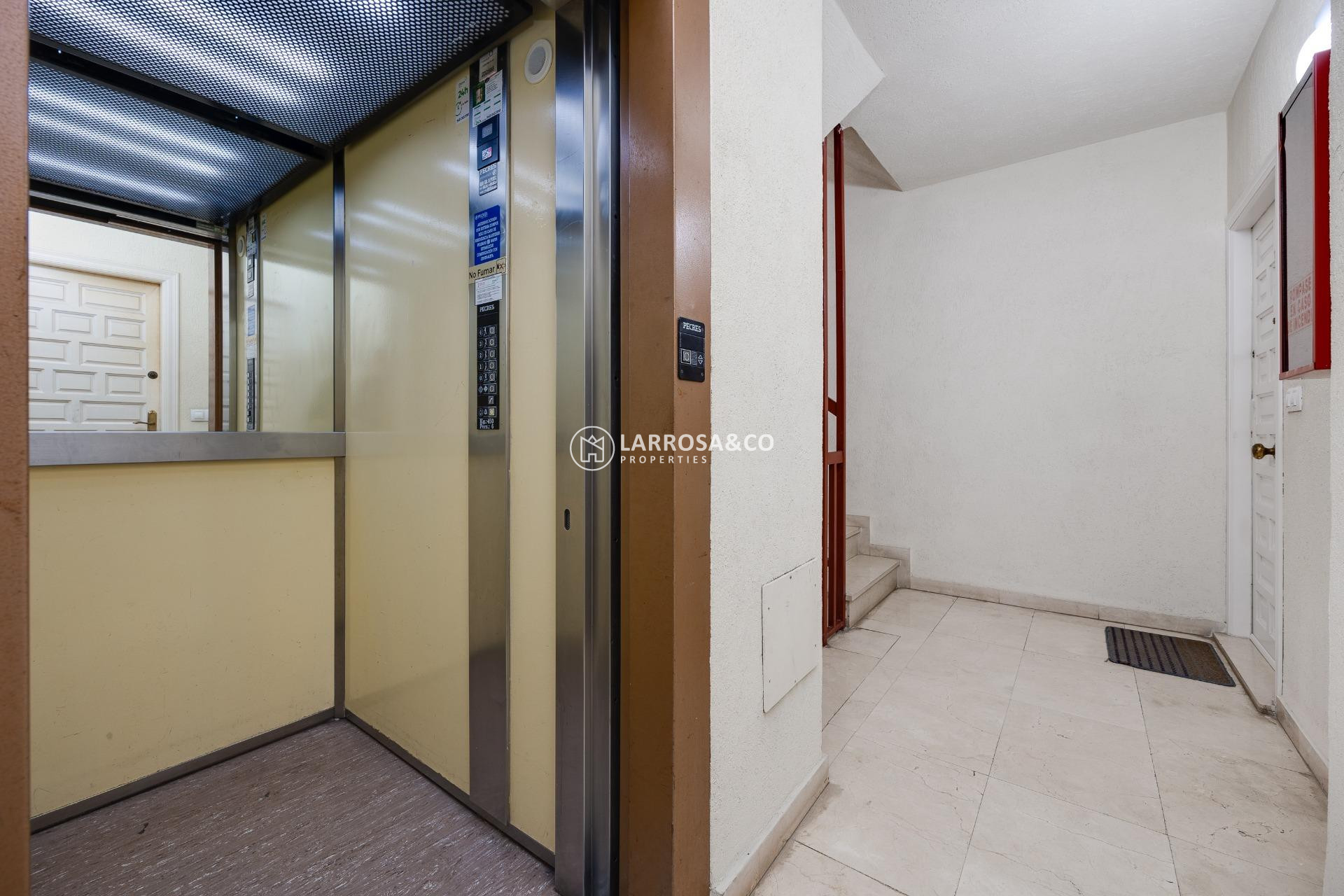 A Vendre - Apartment - Torrevieja - Centro