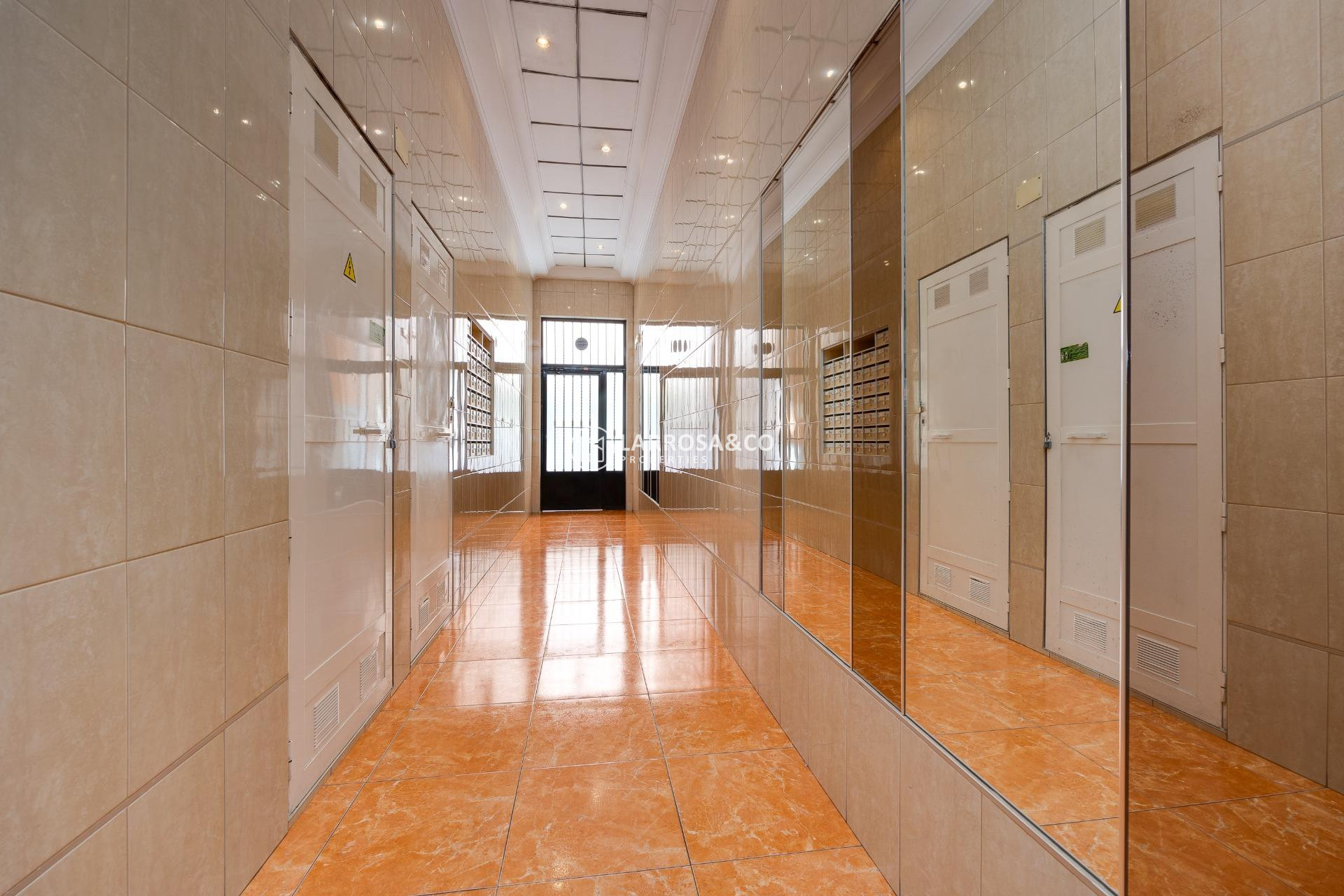 A Vendre - Apartment - Torrevieja - Centro