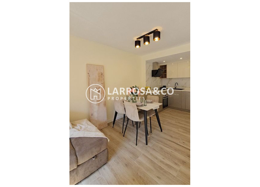 A Vendre - Apartment - Torrevieja - Centro