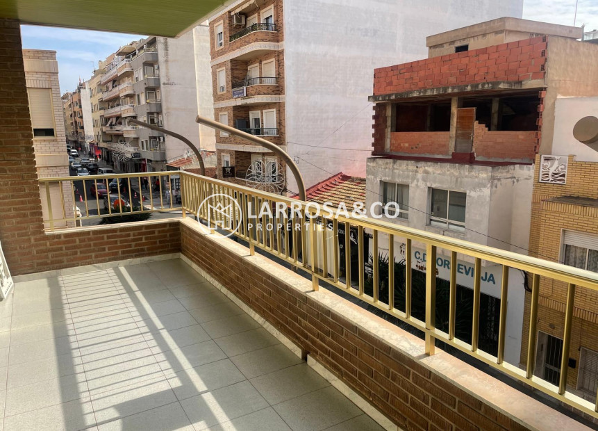 A Vendre - Apartment - Torrevieja - Centro