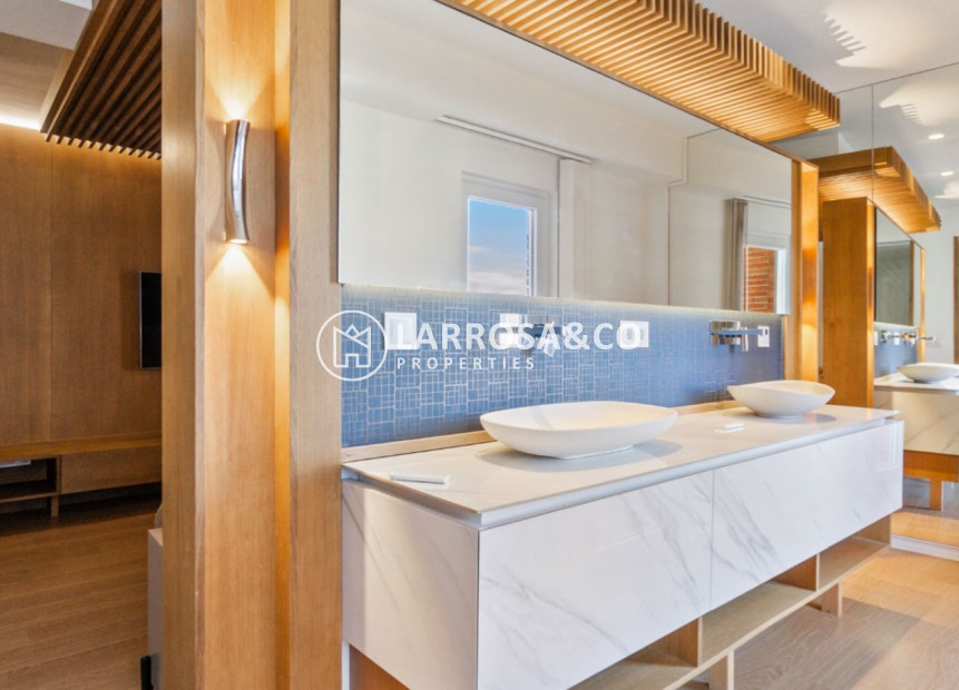 A Vendre - Apartment - Torrevieja - Costa Blanca