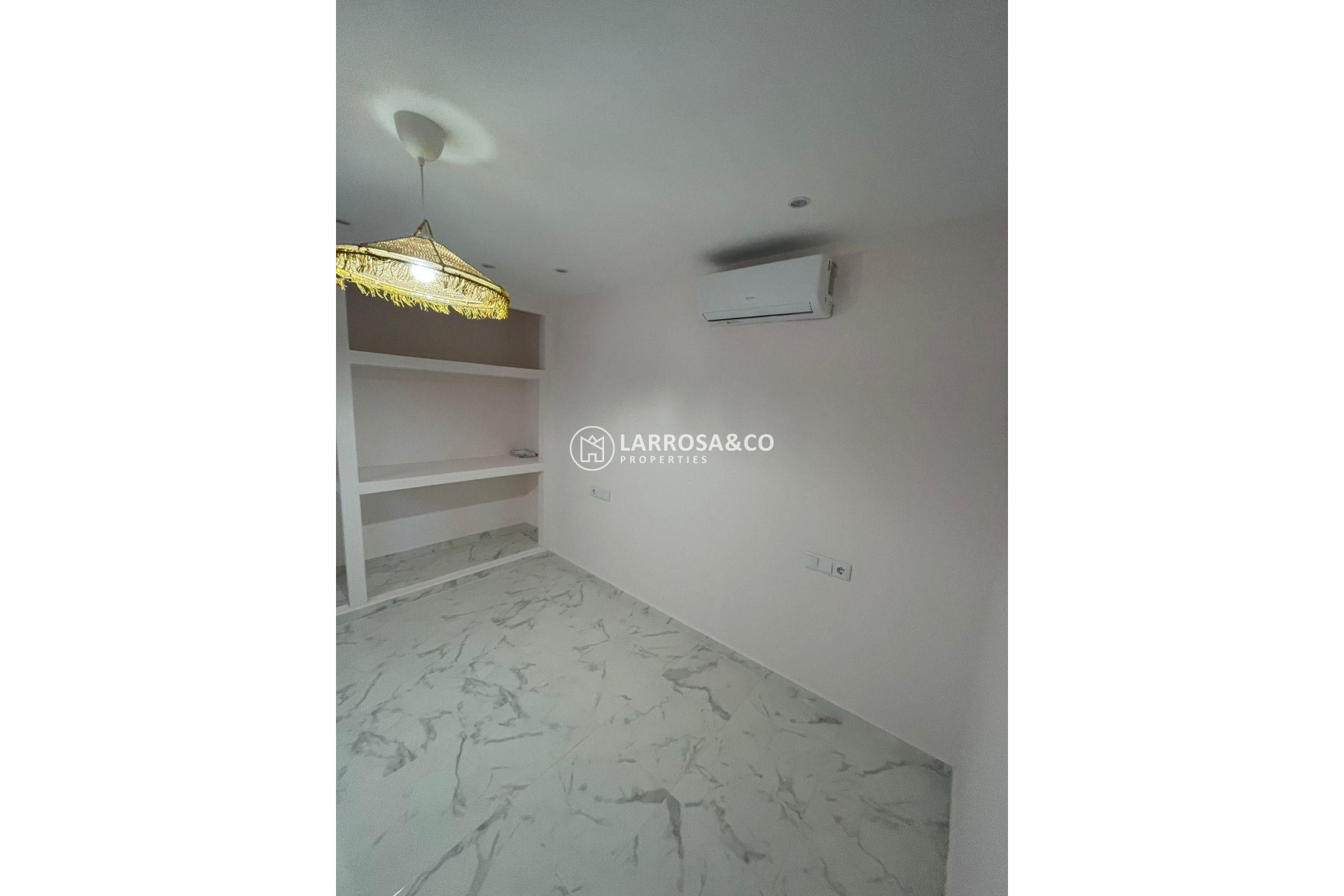 A Vendre - Apartment - Torrevieja - Costa Blanca