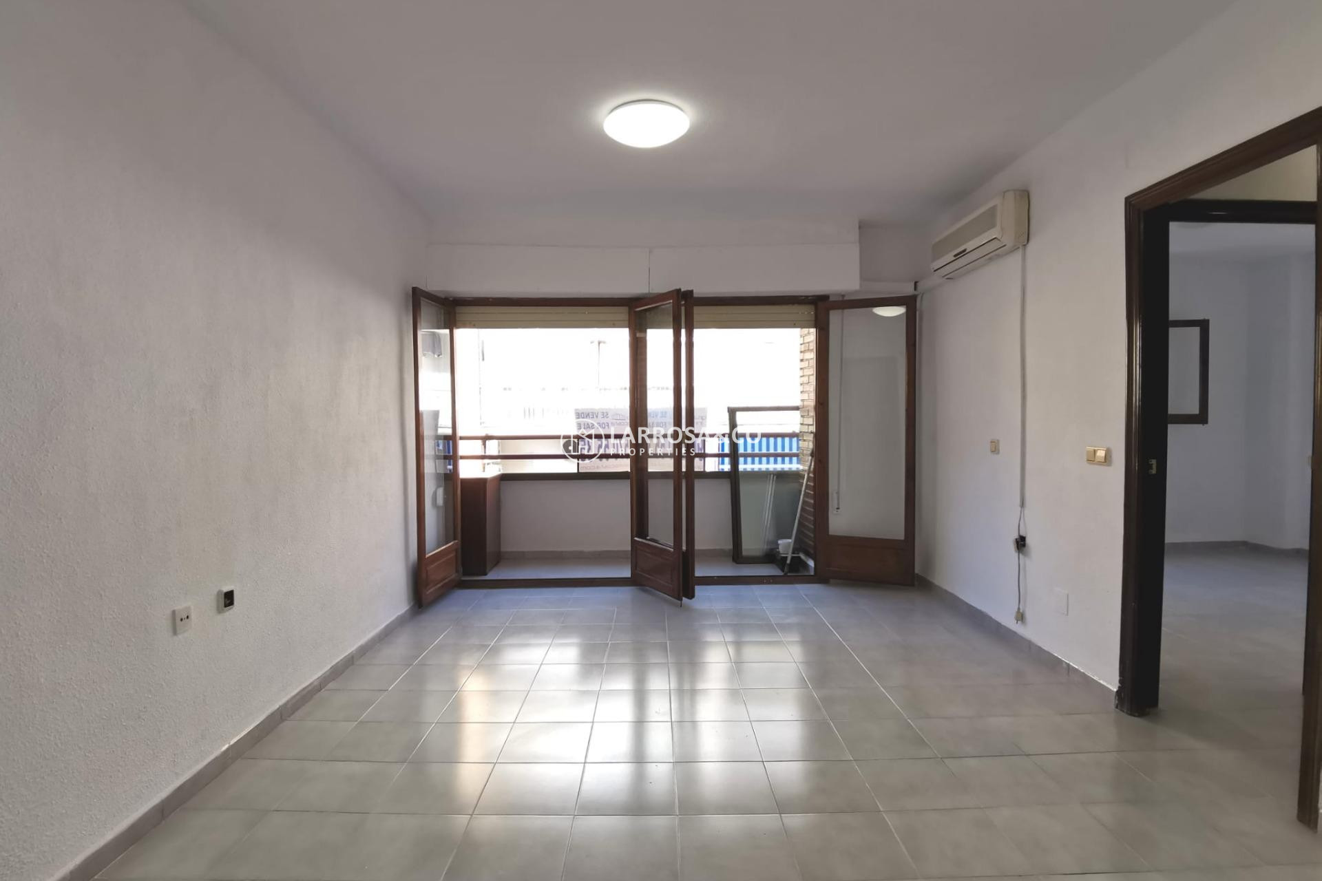 A Vendre - Apartment - Torrevieja - Estacion de autobuses