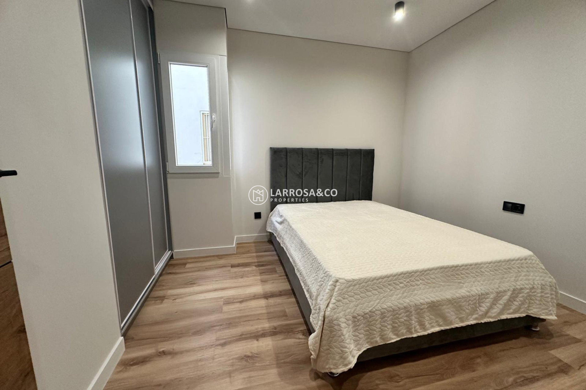 A Vendre - Apartment - Torrevieja - Estacion de autobuses