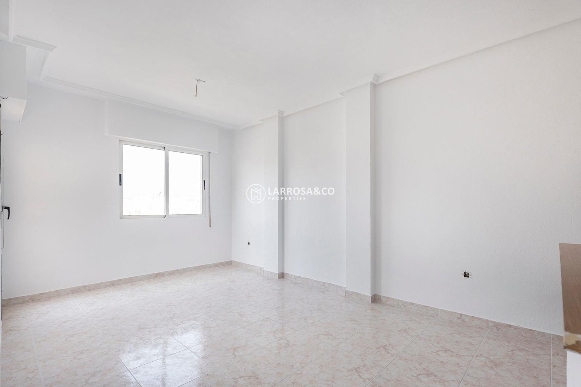 A Vendre - Apartment - Torrevieja - Estacion de autobuses