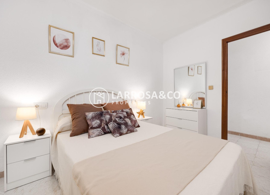 A Vendre - Apartment - Torrevieja - Estacion de autobuses