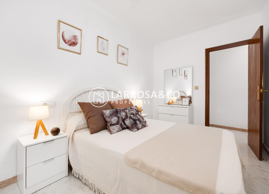 A Vendre - Apartment - Torrevieja - Estacion de autobuses