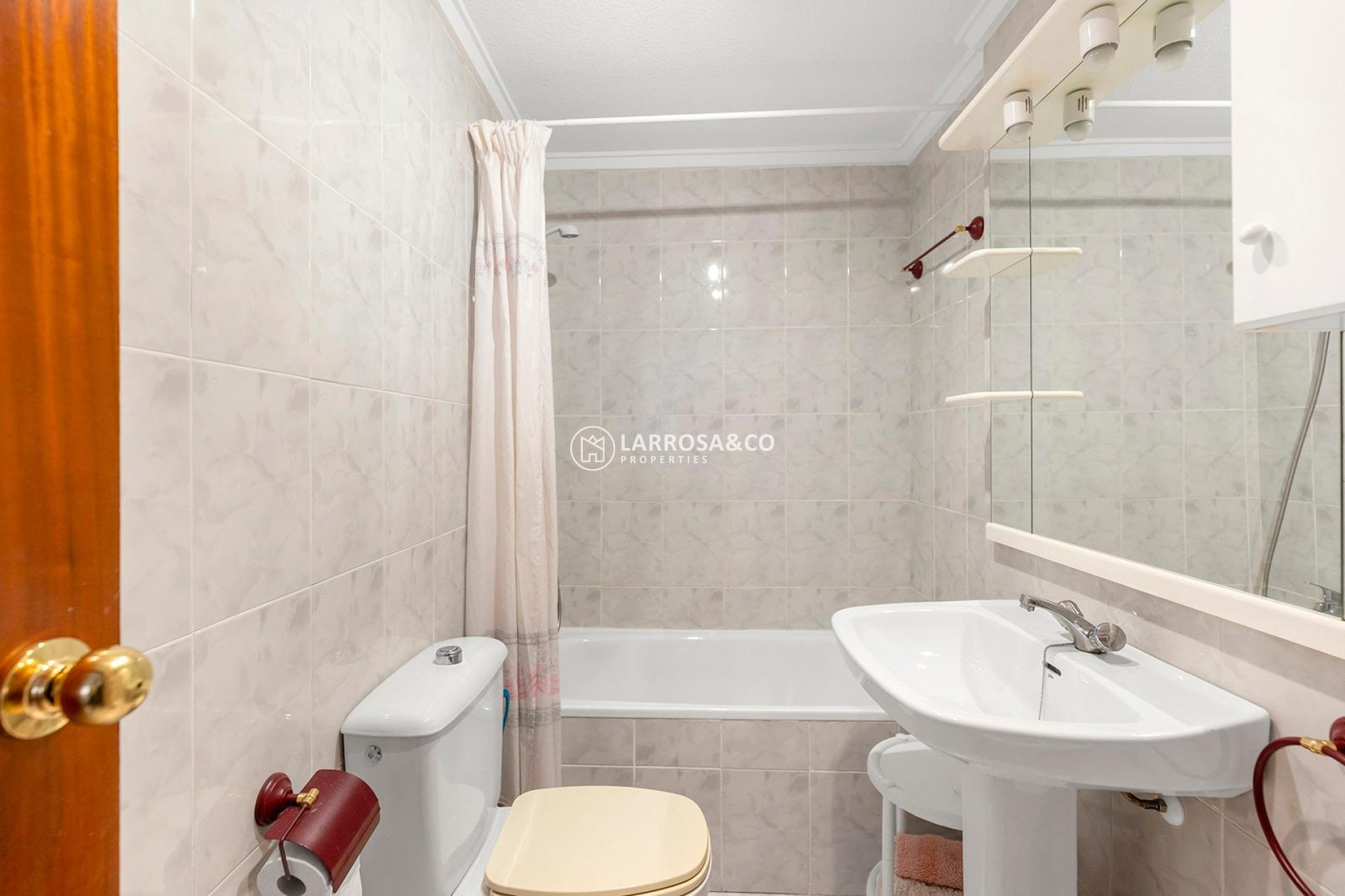 A Vendre - Apartment - Torrevieja - Estacion de autobuses