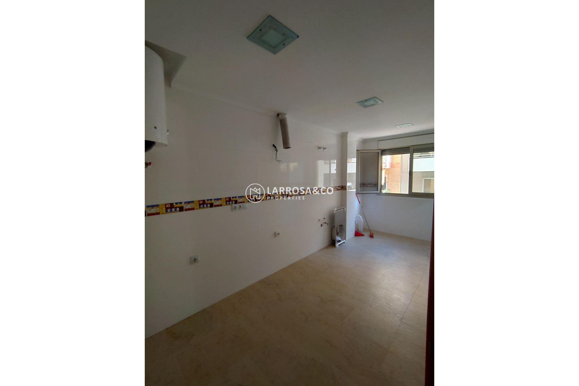A Vendre - Apartment - Torrevieja - Estacion de autobuses