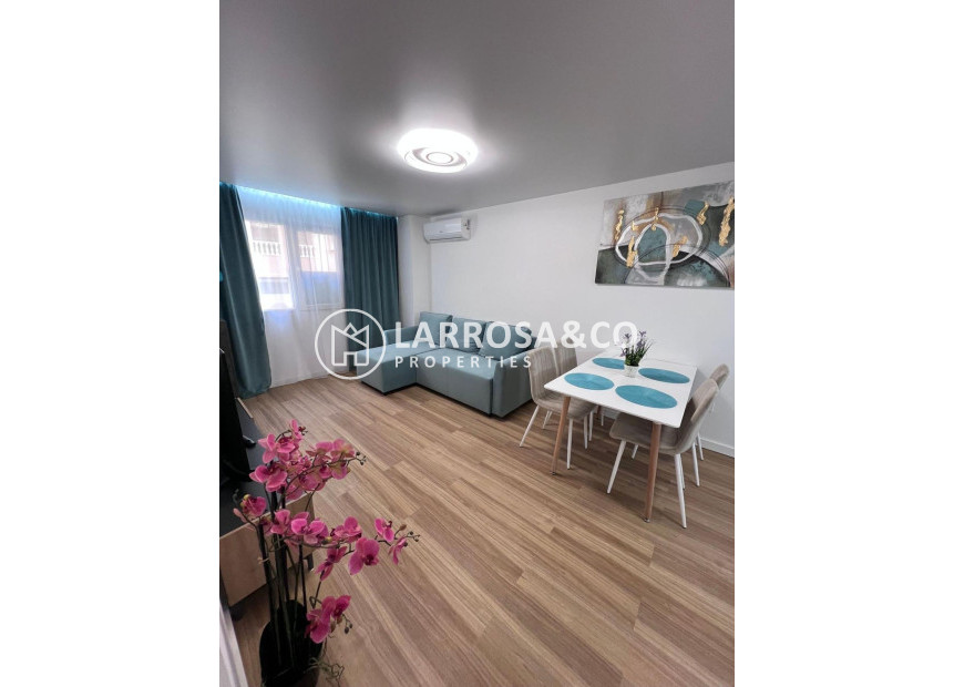 A Vendre - Apartment - Torrevieja - Estacion de autobuses
