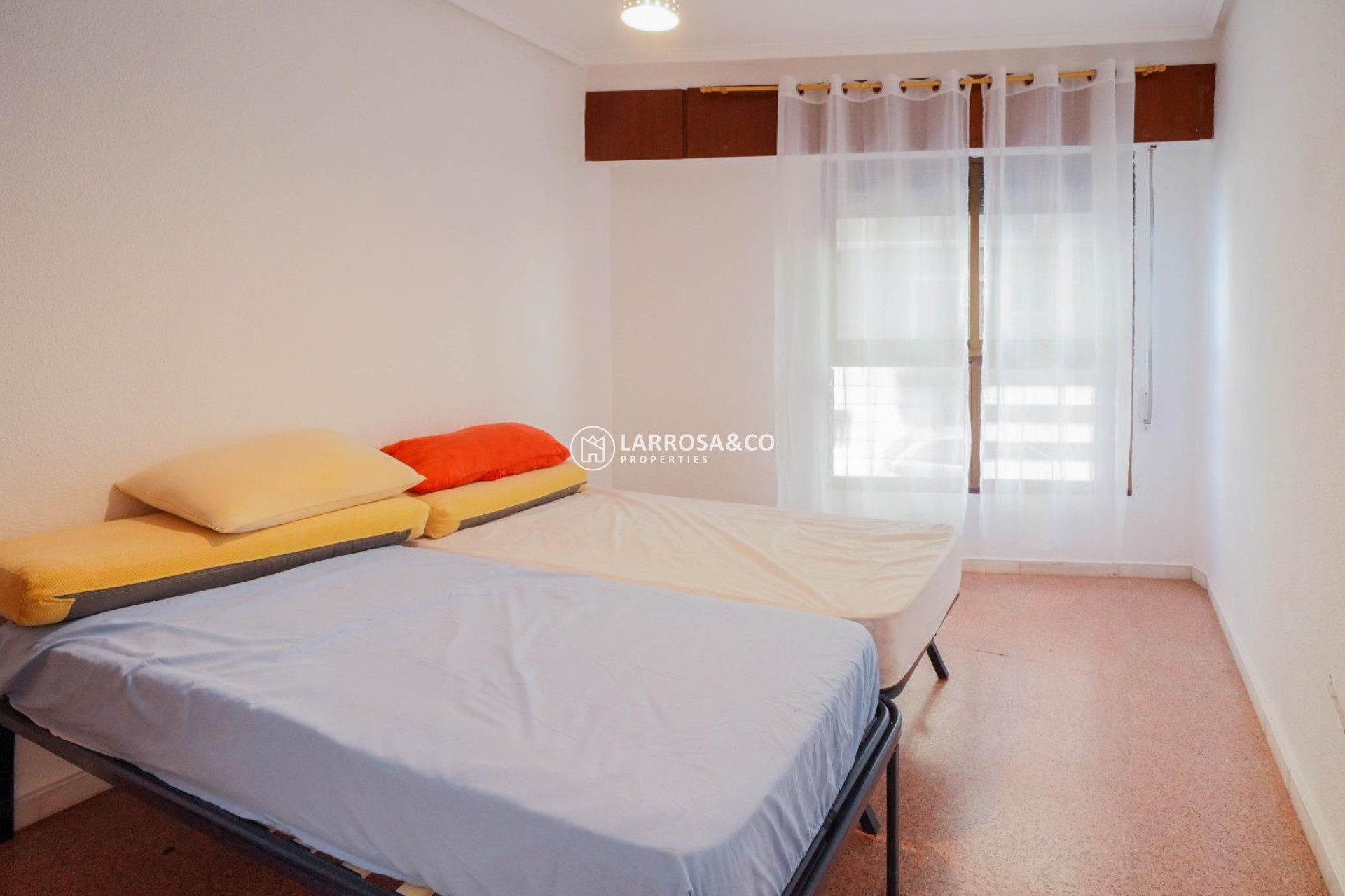 A Vendre - Apartment - Torrevieja - Los Locos Beach