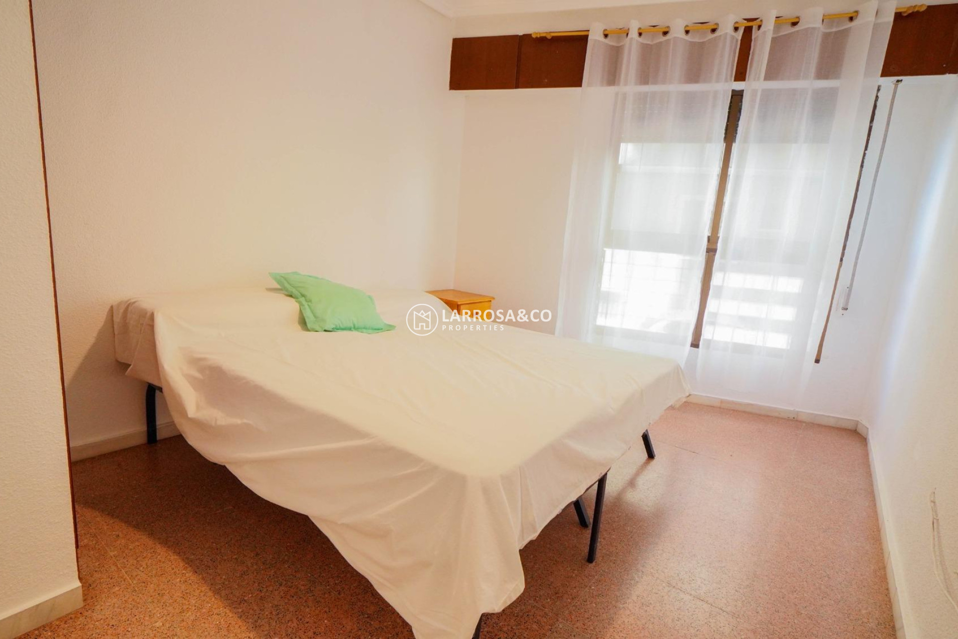 A Vendre - Apartment - Torrevieja - Los Locos Beach