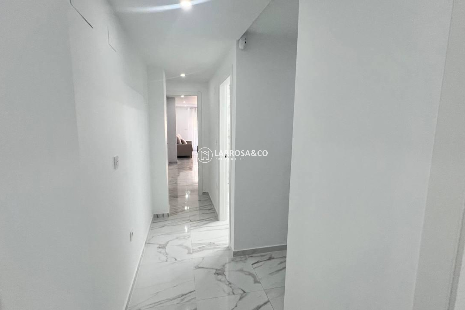 A Vendre - Apartment - Torrevieja - Parque de las Naciones