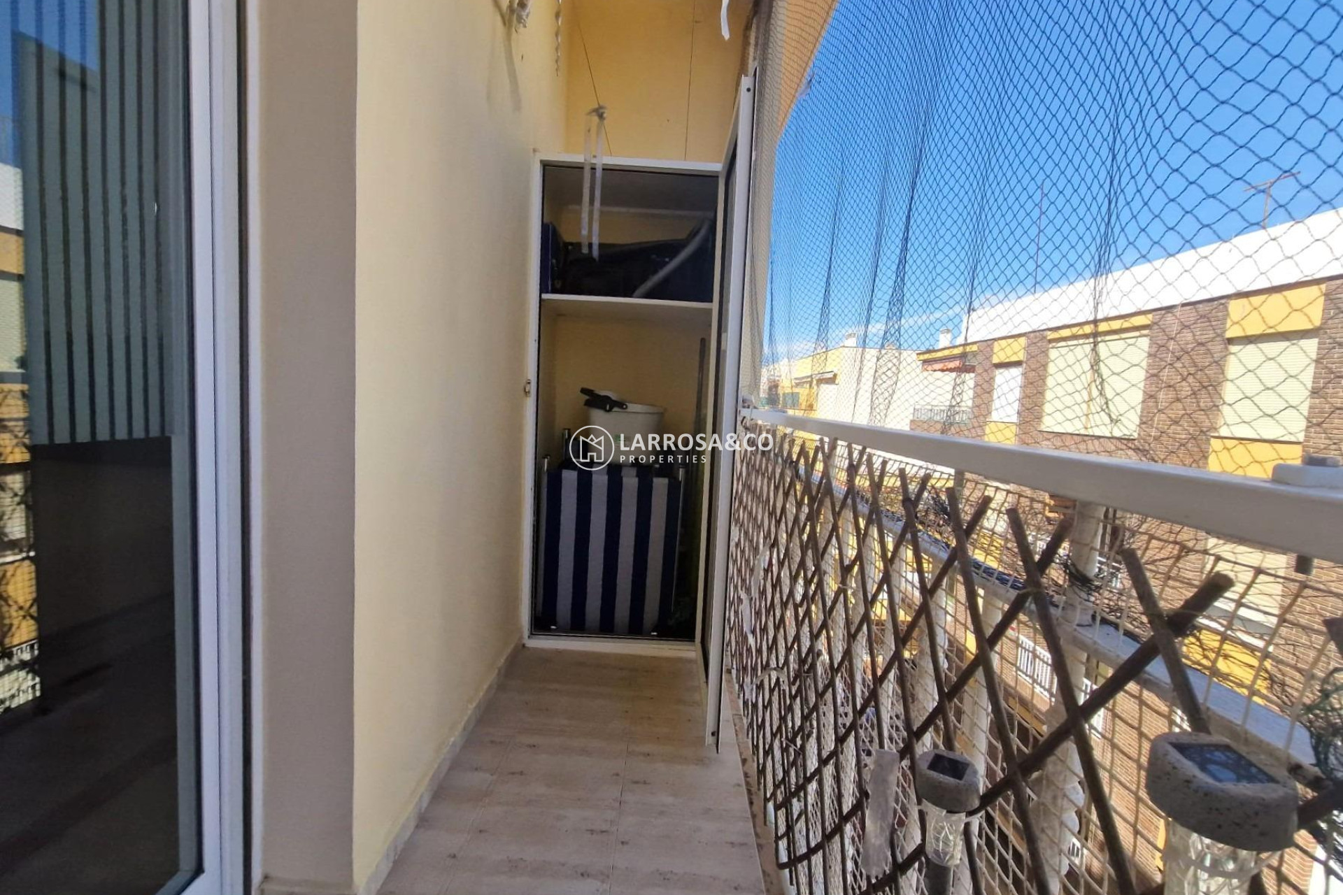 A Vendre - Apartment - Torrevieja - Paseo maritimo