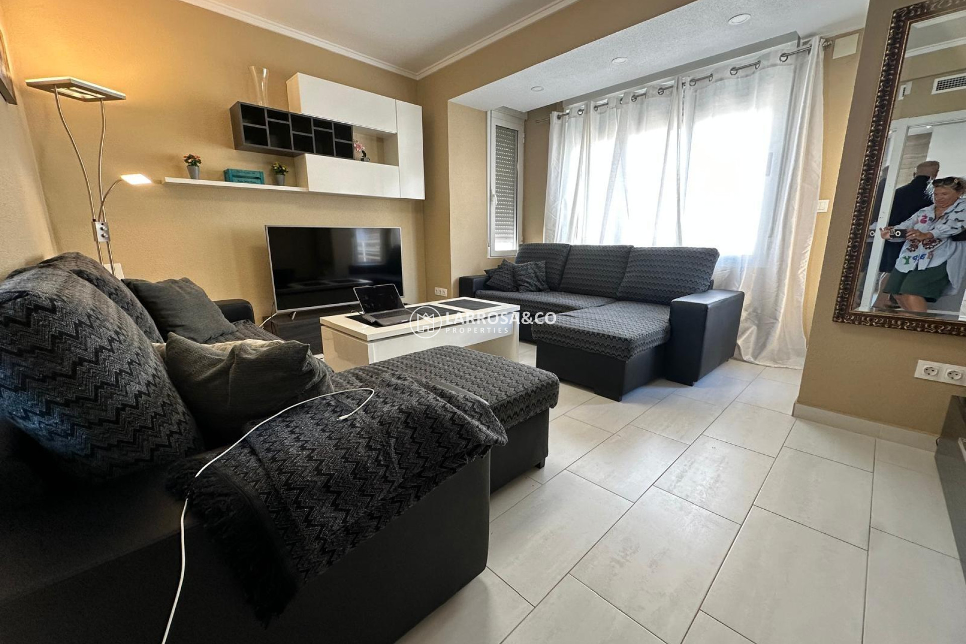 A Vendre - Apartment - Torrevieja - Paseo maritimo