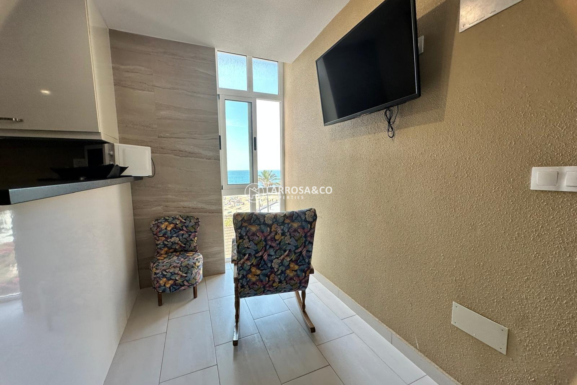 A Vendre - Apartment - Torrevieja - Paseo maritimo