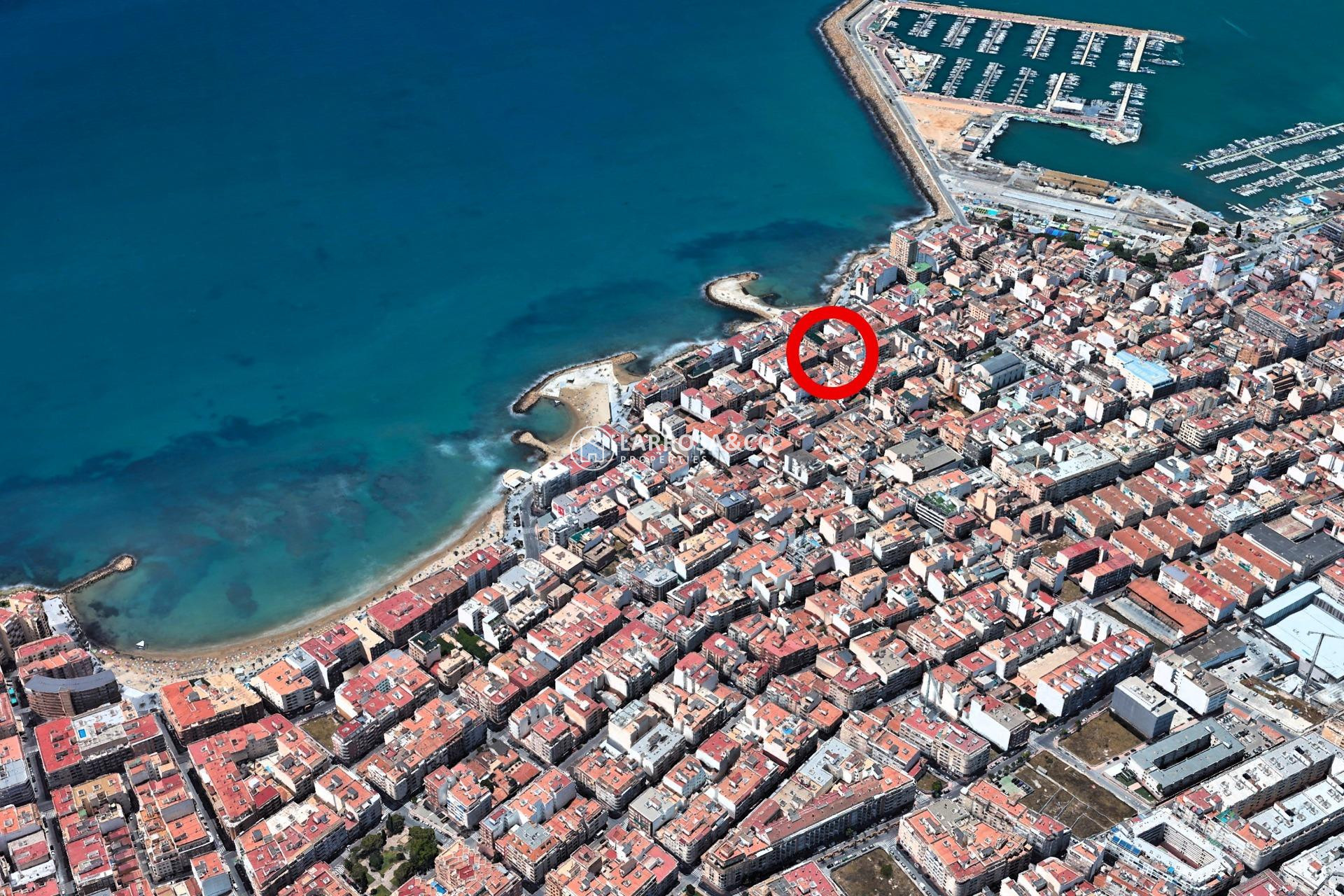 A Vendre - Apartment - Torrevieja - Paseo maritimo