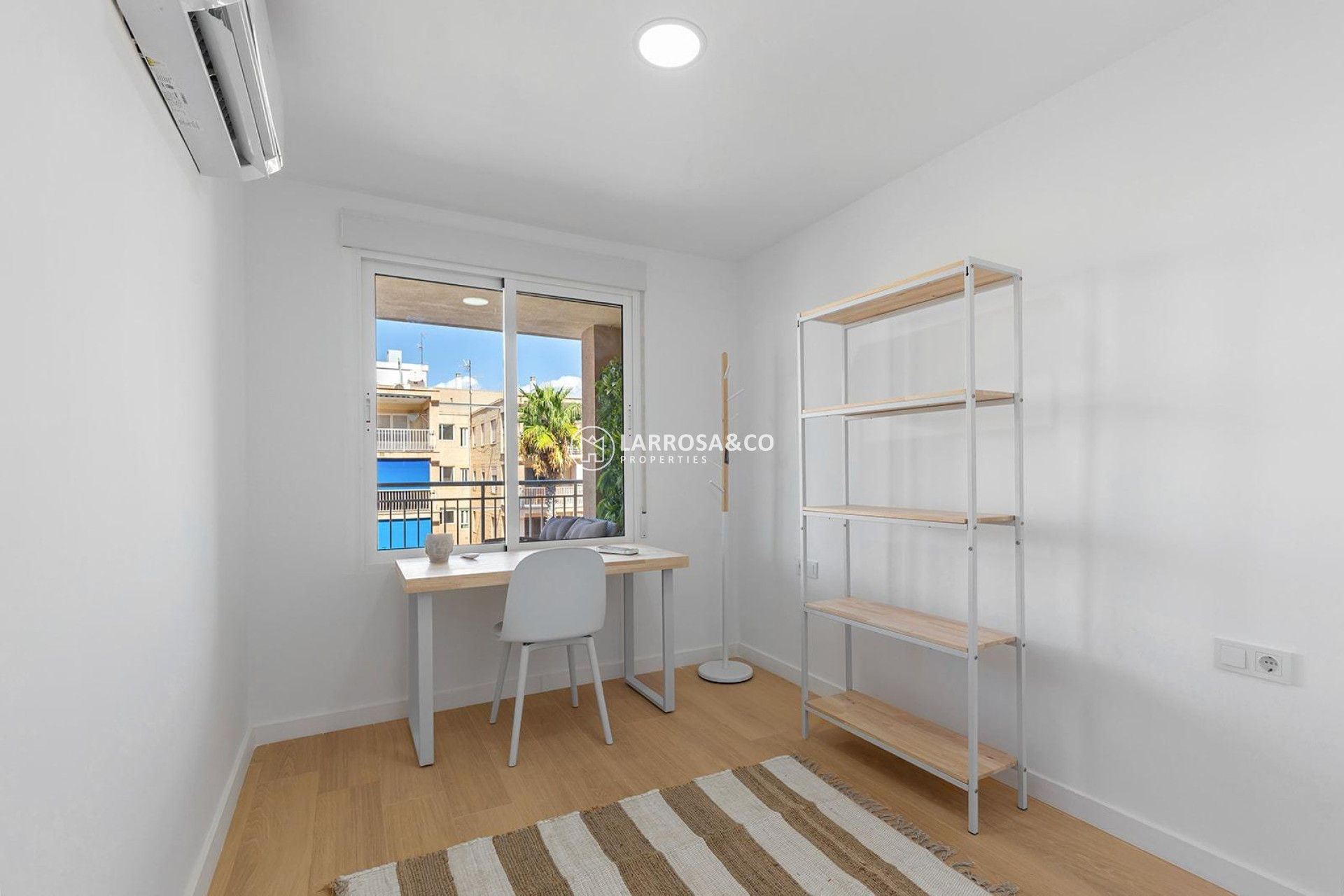 A Vendre - Apartment - Torrevieja - Playa de los Naufragos