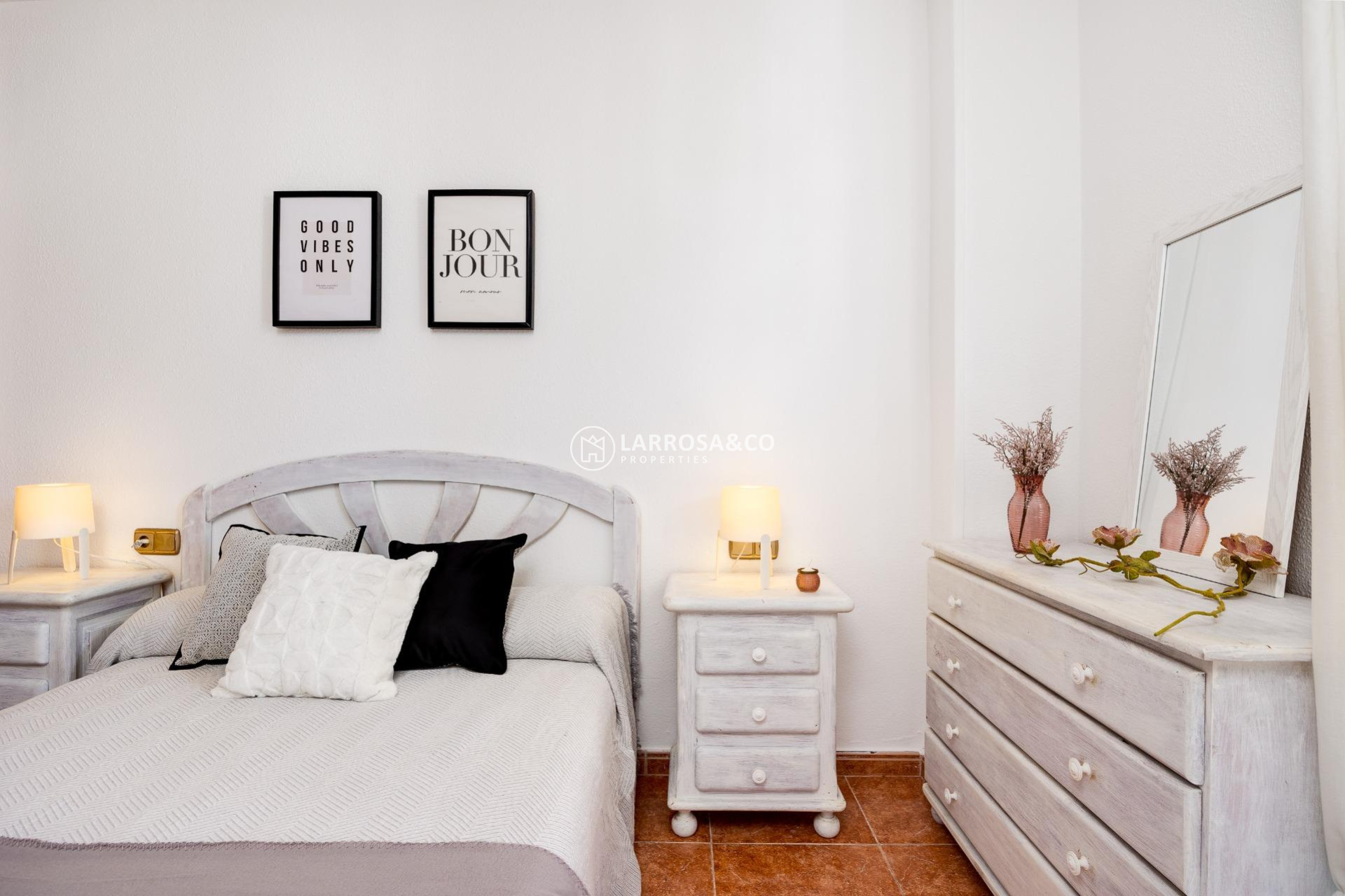 A Vendre - Apartment - Torrevieja - Playa de los Naufragos