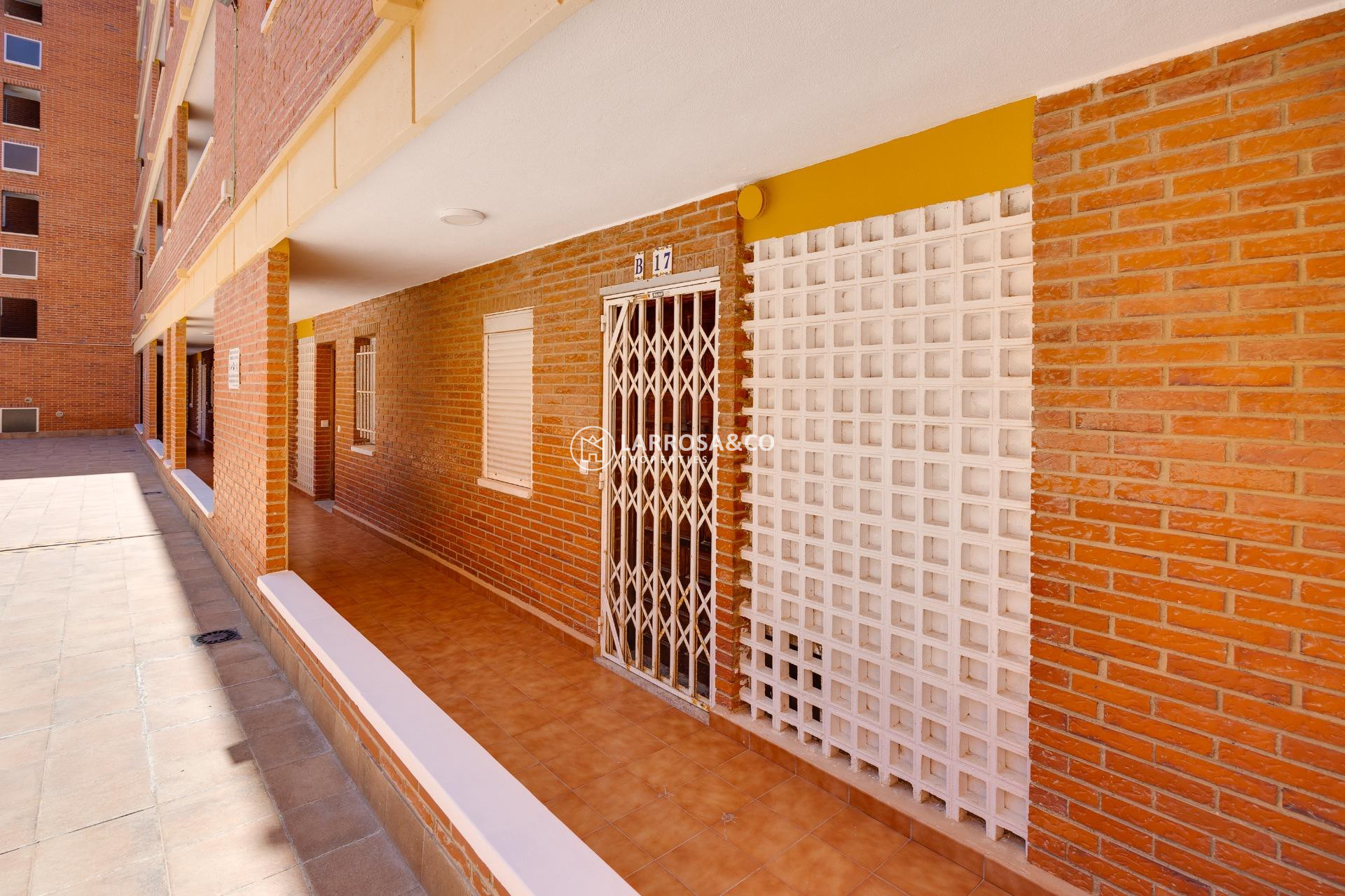 A Vendre - Apartment - Torrevieja - Playa de los Naufragos