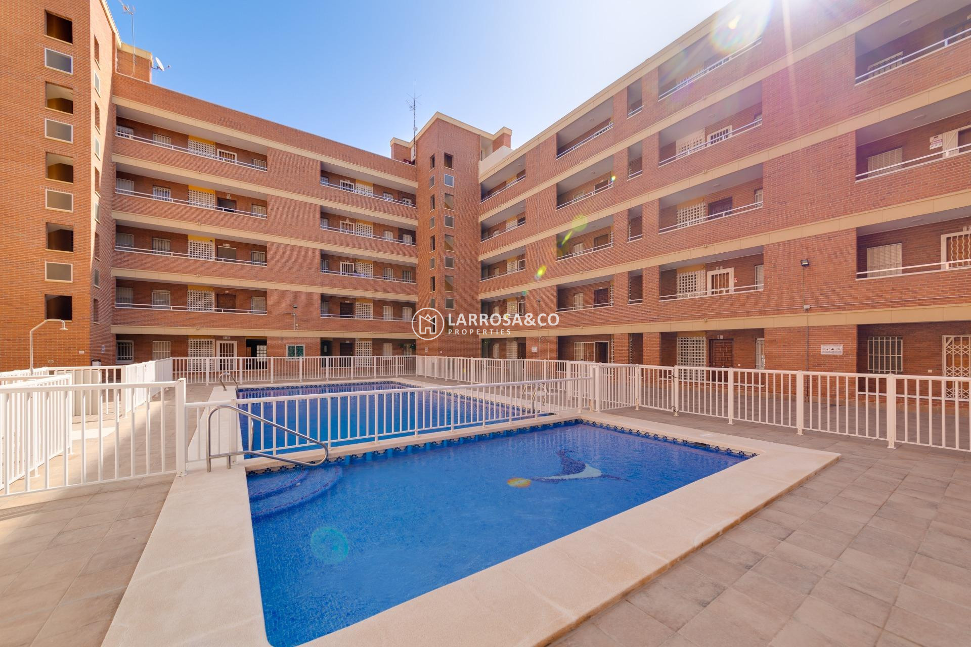 A Vendre - Apartment - Torrevieja - Playa de los Naufragos