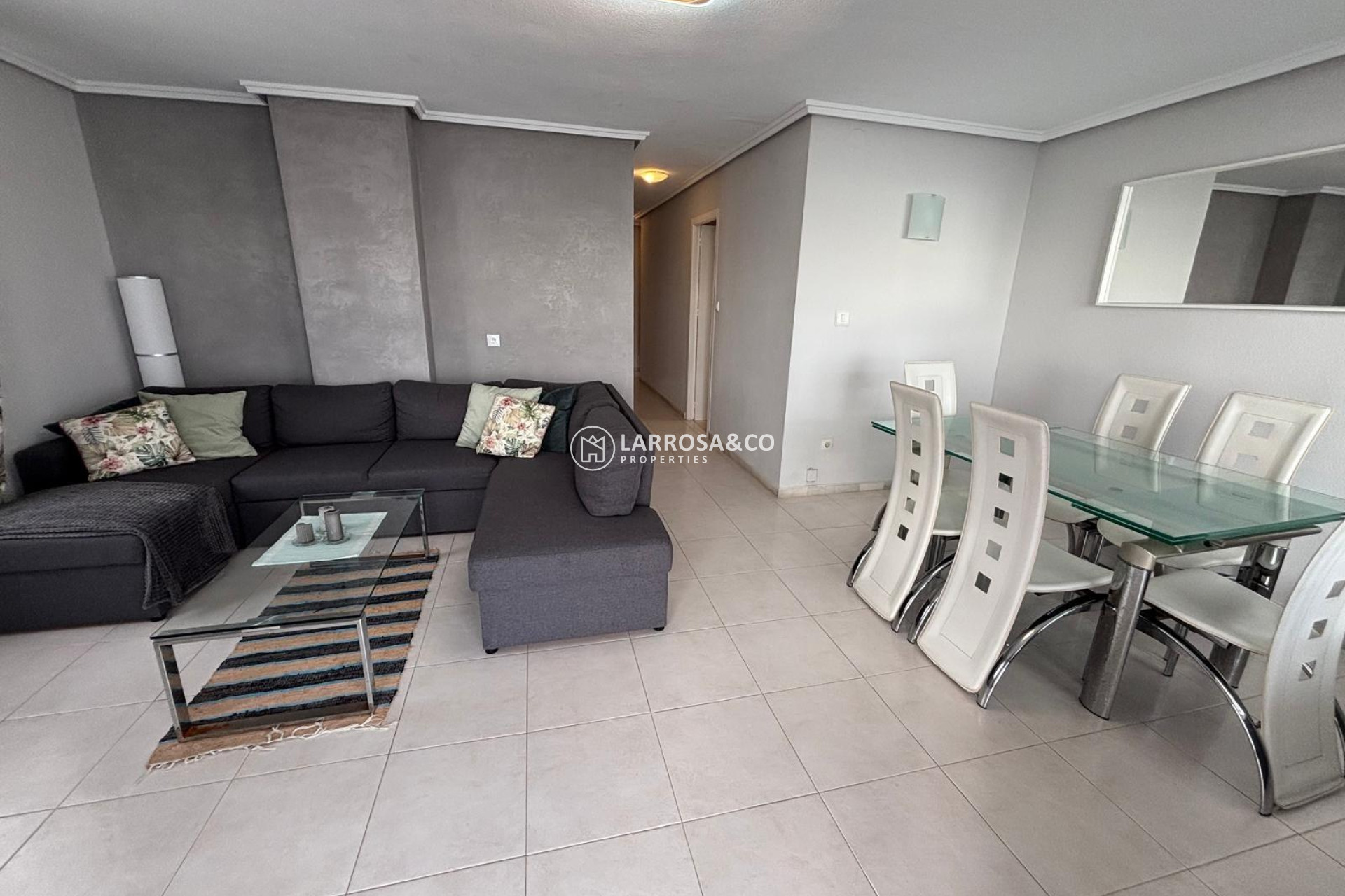 A Vendre - Apartment - Torrevieja - Playa de los Naufragos
