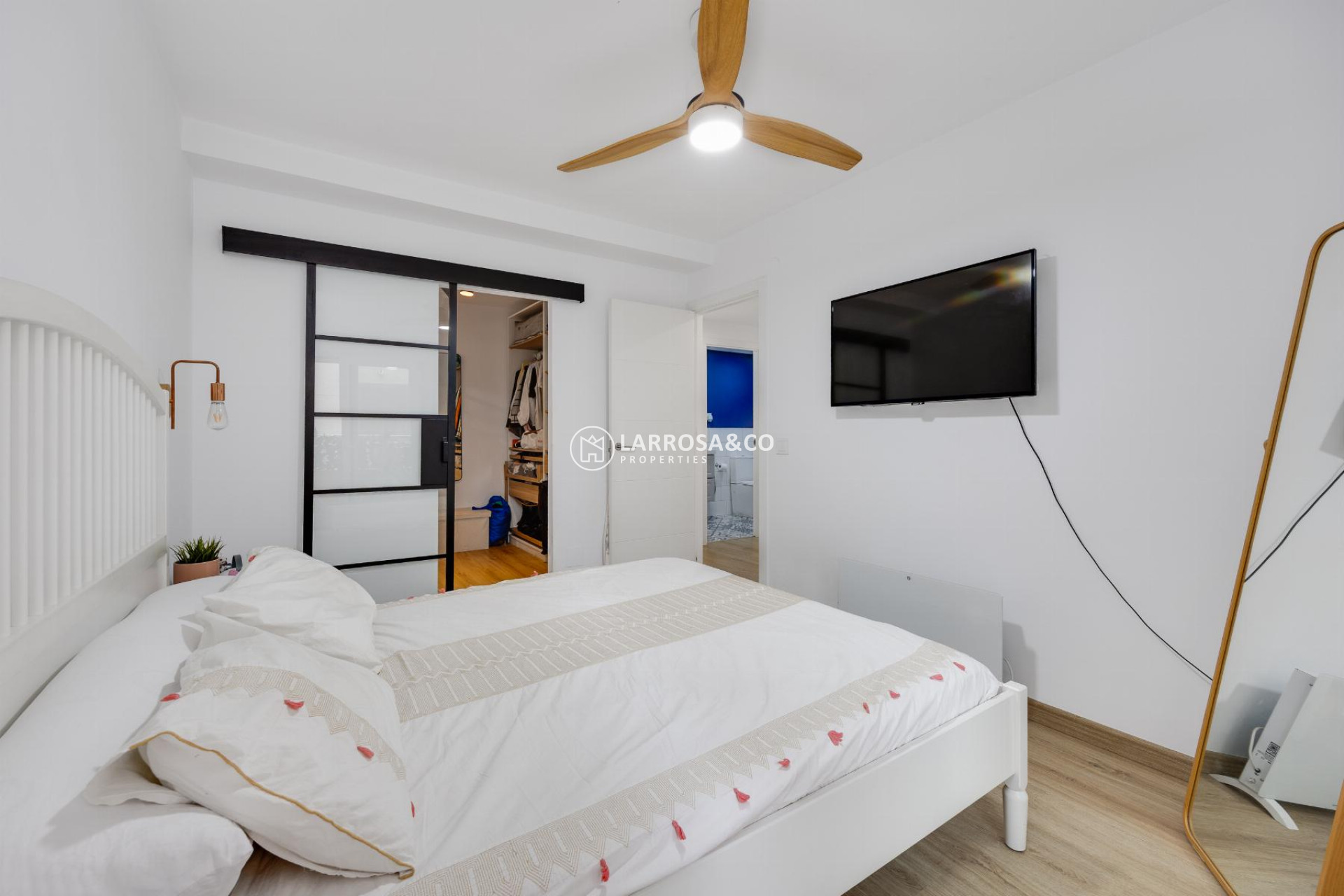 A Vendre - Apartment - Torrevieja - Playa de los Naufragos
