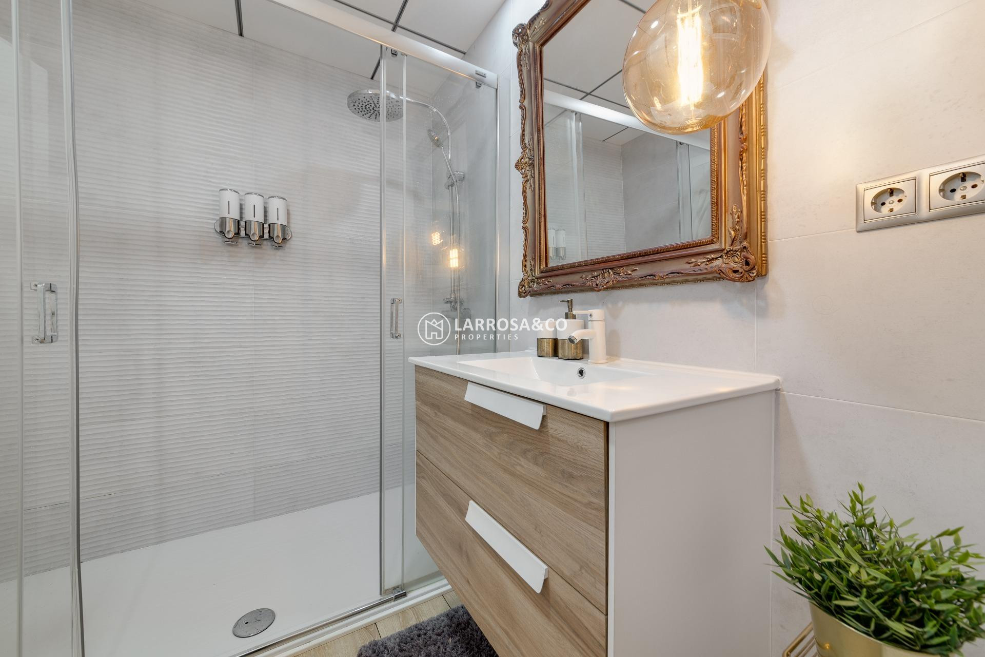 A Vendre - Apartment - Torrevieja - Playa del cura