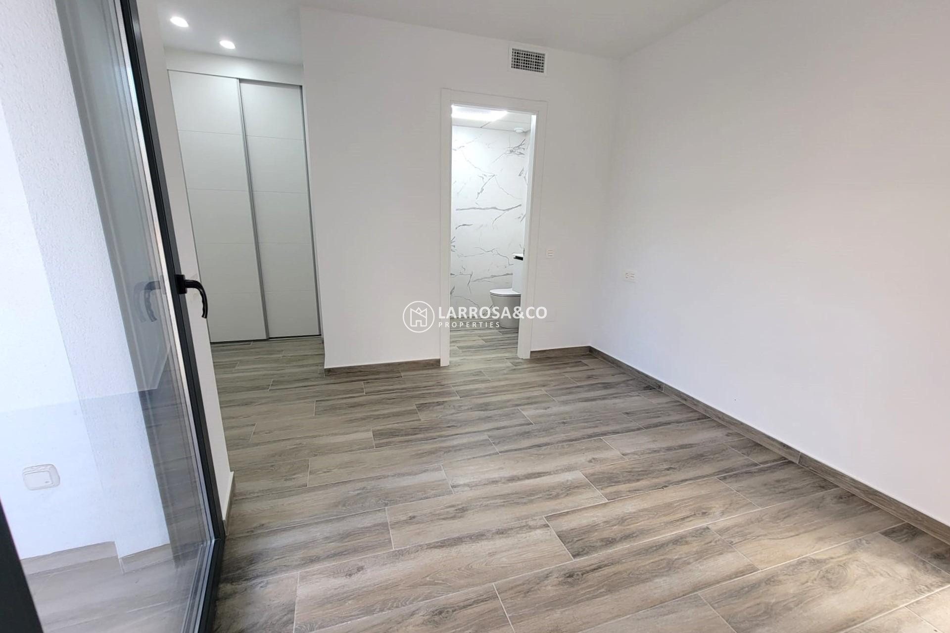 A Vendre - Apartment - Torrevieja - Playa del cura