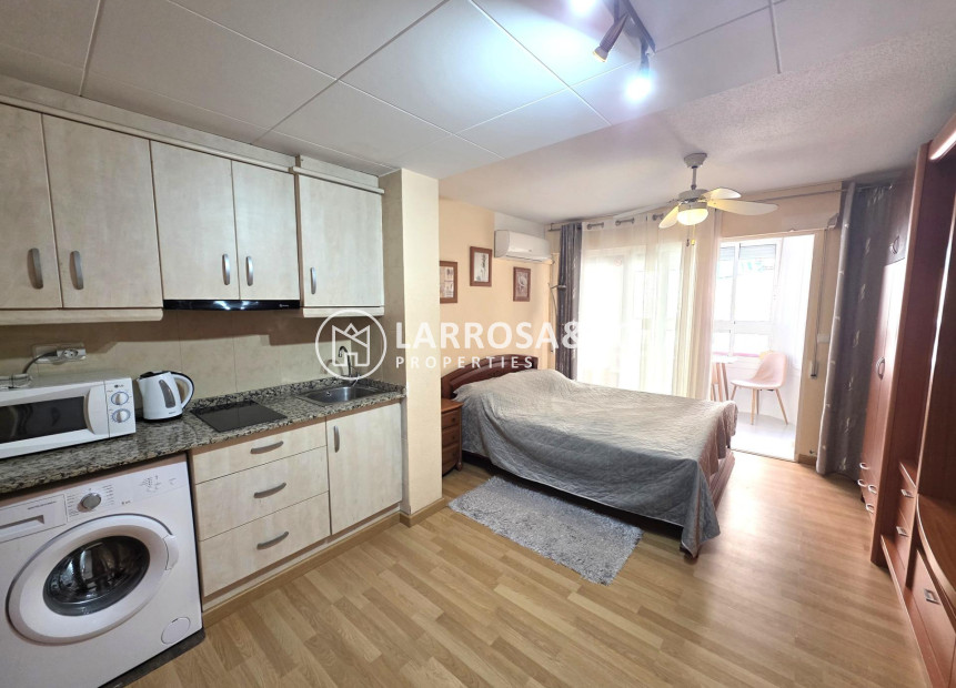 A Vendre - Apartment - Torrevieja - Playa del cura