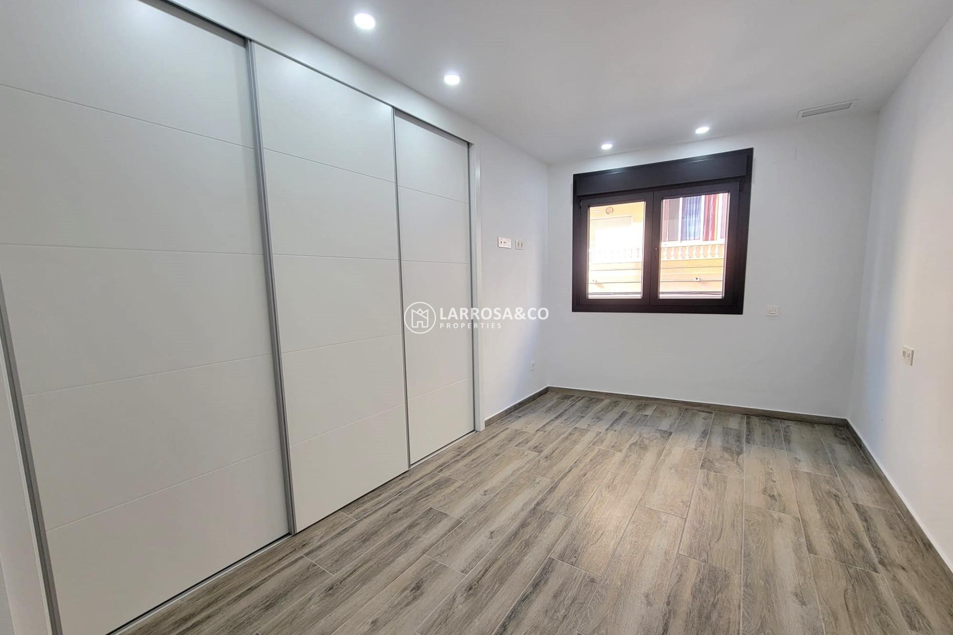 A Vendre - Apartment - Torrevieja - Playa del cura