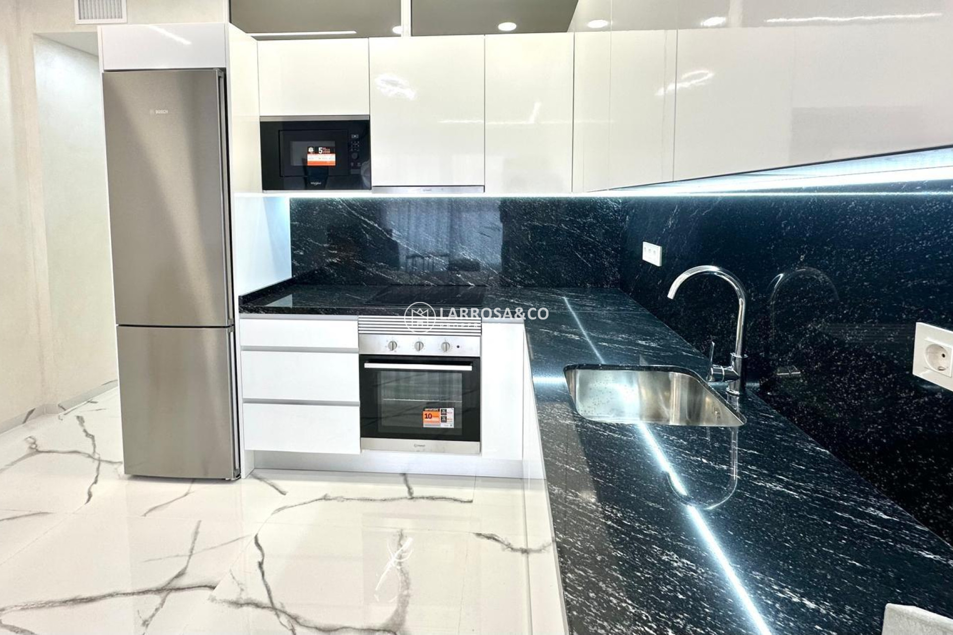 A Vendre - Apartment - Torrevieja - Playa del cura