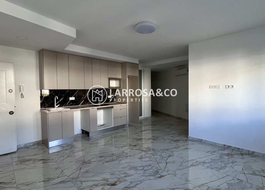 A Vendre - Apartment - Torrevieja - PLAYA LOS LOCOS