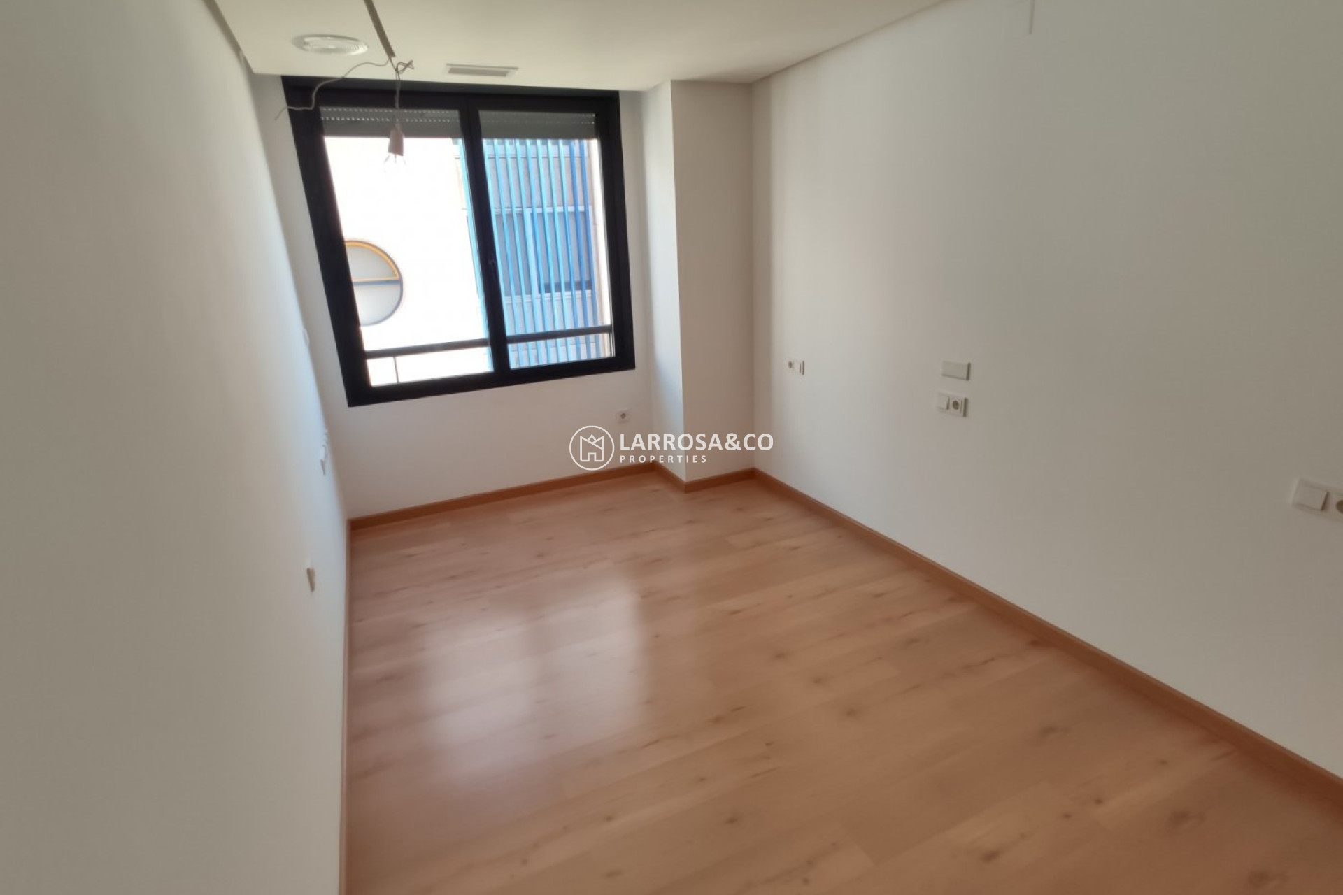A Vendre - Apartment - Torrevieja - Puerto