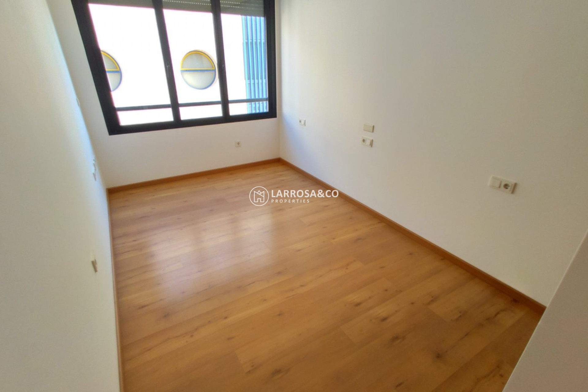 A Vendre - Apartment - Torrevieja - Puerto