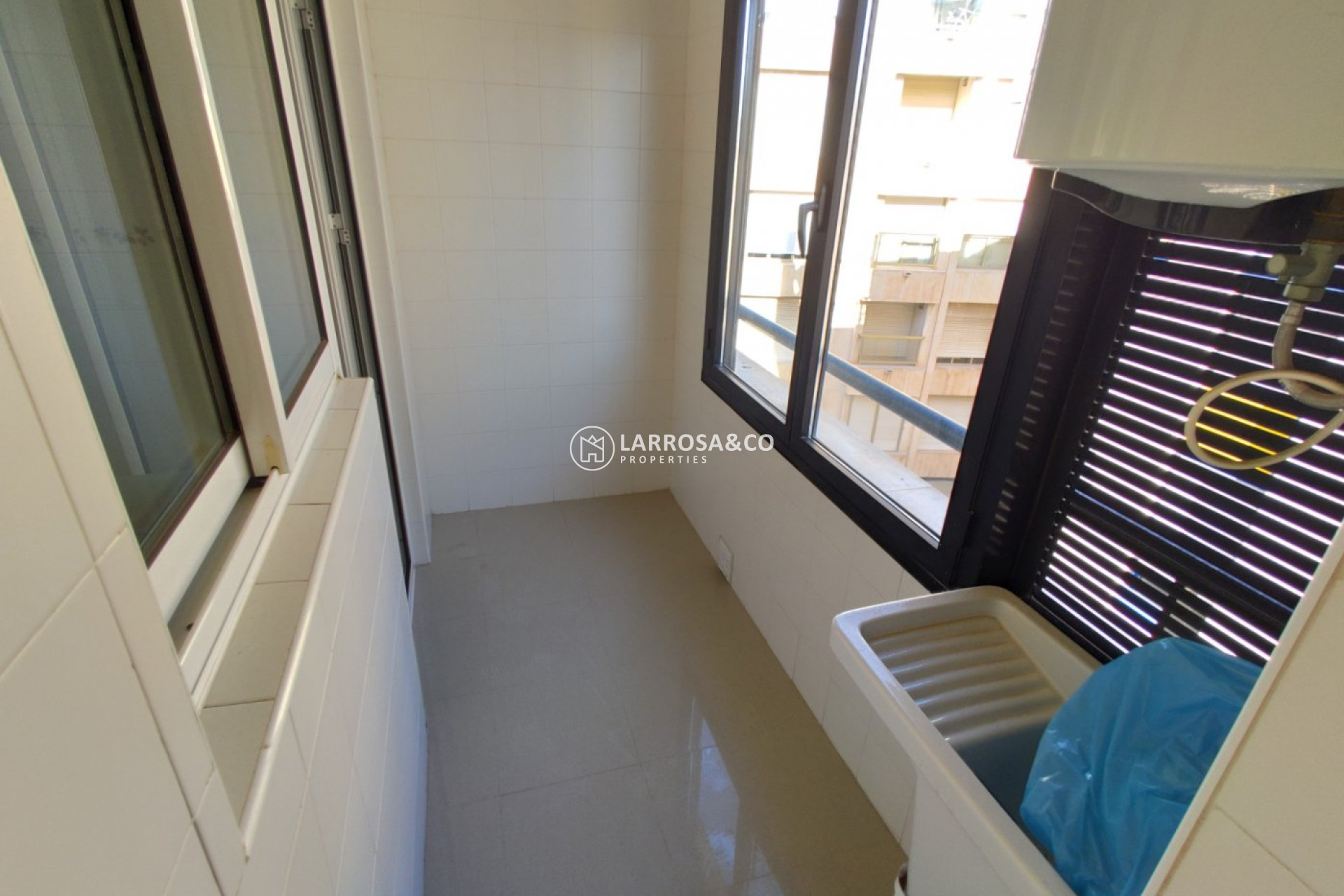 A Vendre - Apartment - Torrevieja - Puerto