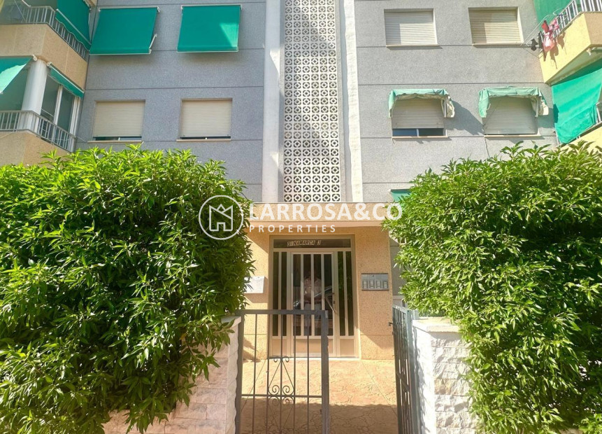 A Vendre - Apartment - Torrevieja - Punta Prima