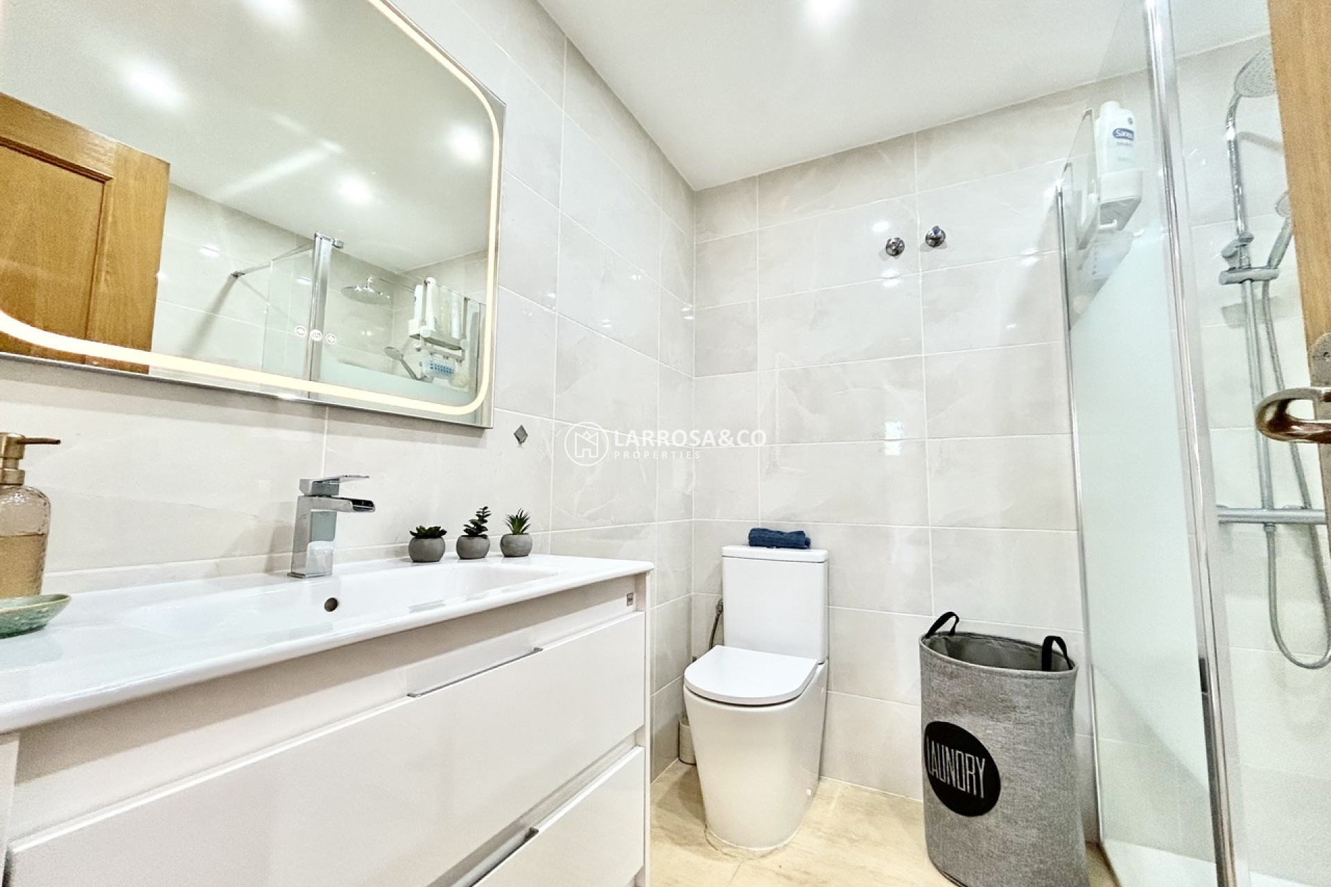 A Vendre - Apartment - Villamartín - Costa Blanca