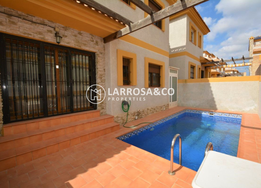 A Vendre - Bungalow - Los Montesinos - La Herrada